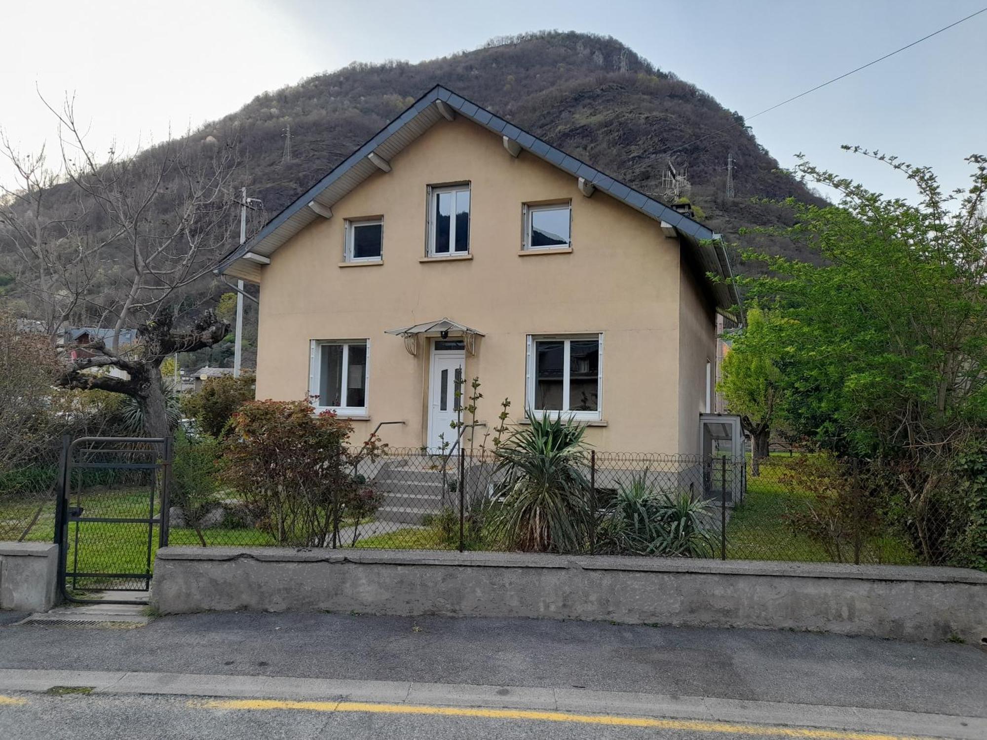 Apartamento T3 Neuf 55M2 4 Personnes Avec Jardin Au Calme, Menage Inclus, Local Velo Bagnères-de-Luchon Exterior foto